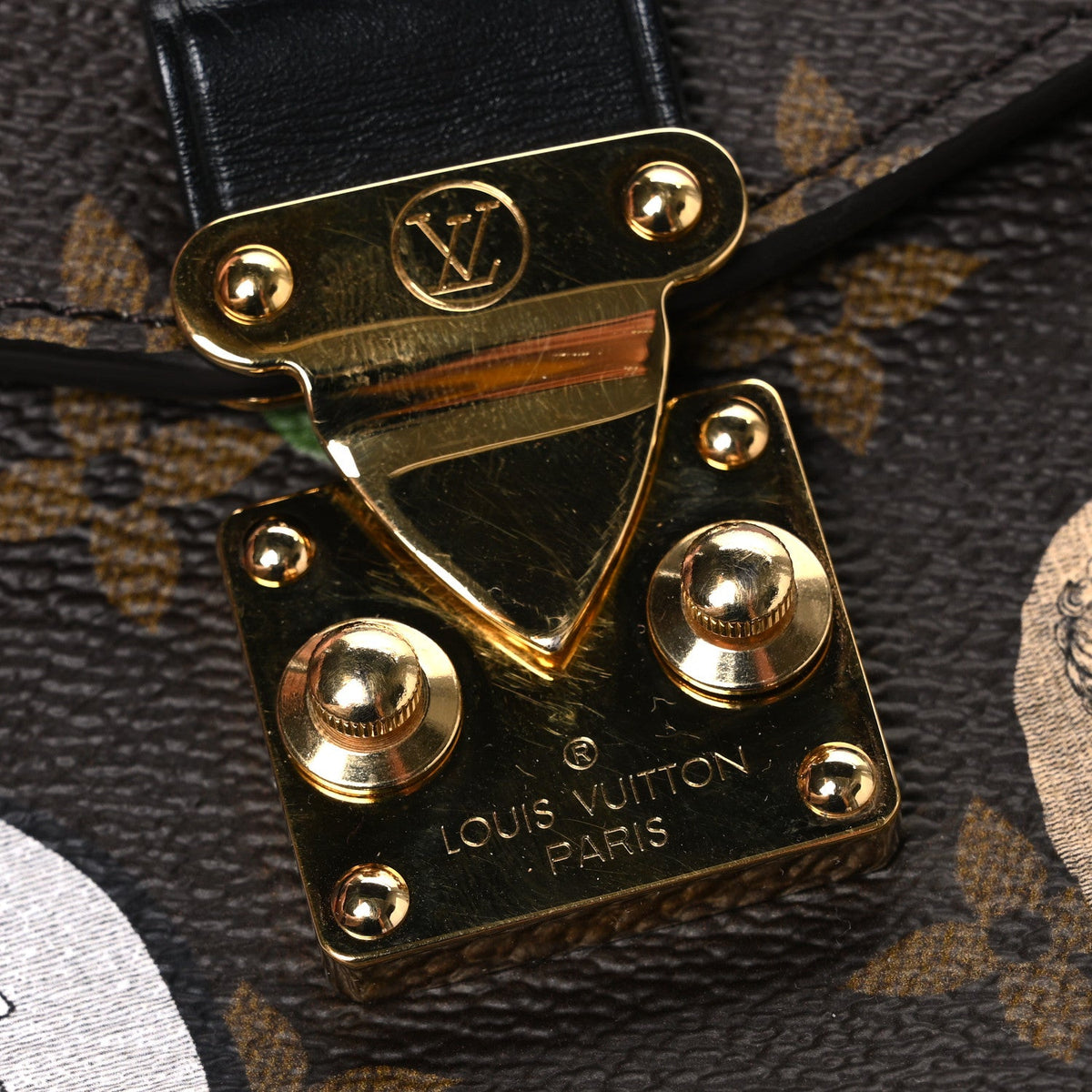 X Fornasetti Monogram Cameo Pochette Met Handbag