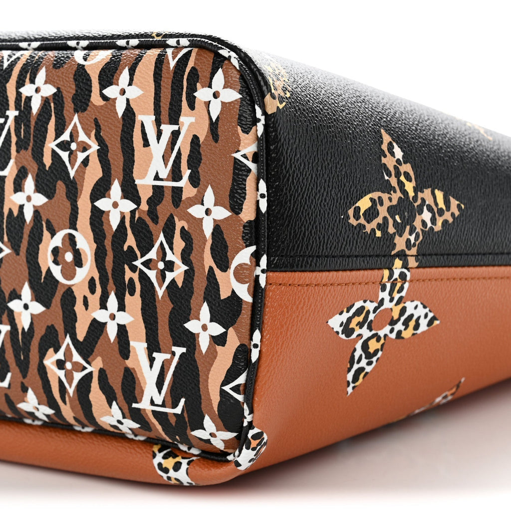 Louis Vuitton Monogram Giant Jungle Neverfull MM Black
