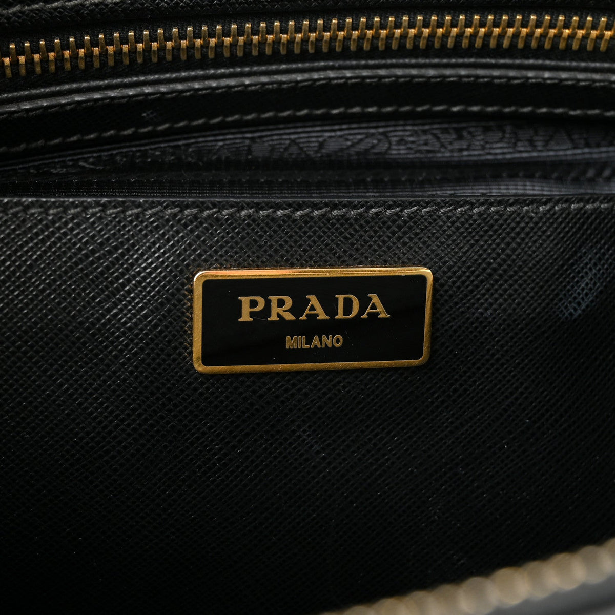 Medium Tote Bag