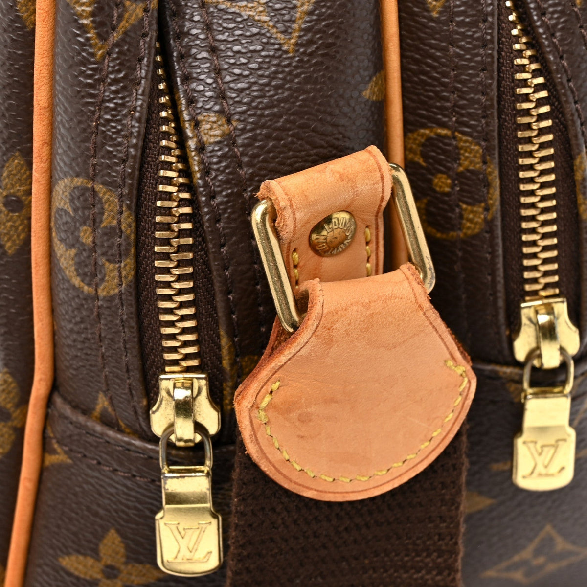 Monogram Reporter Pm Handbag