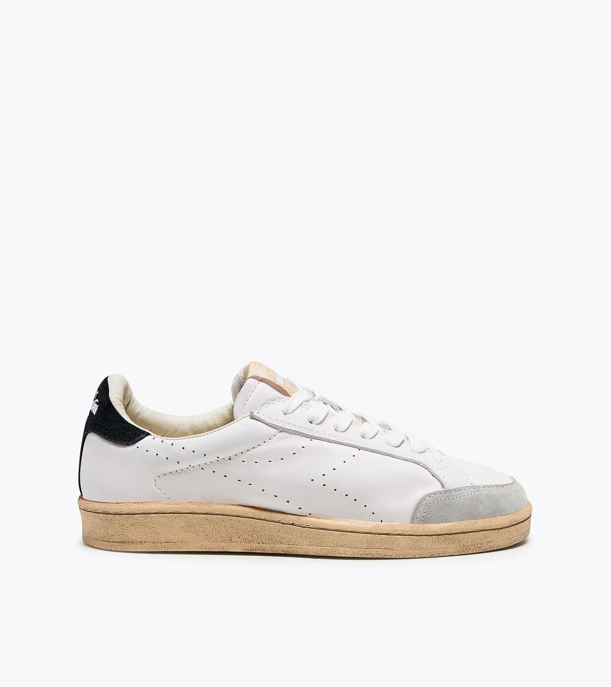 Diadora Prestige Plain Used Shoes