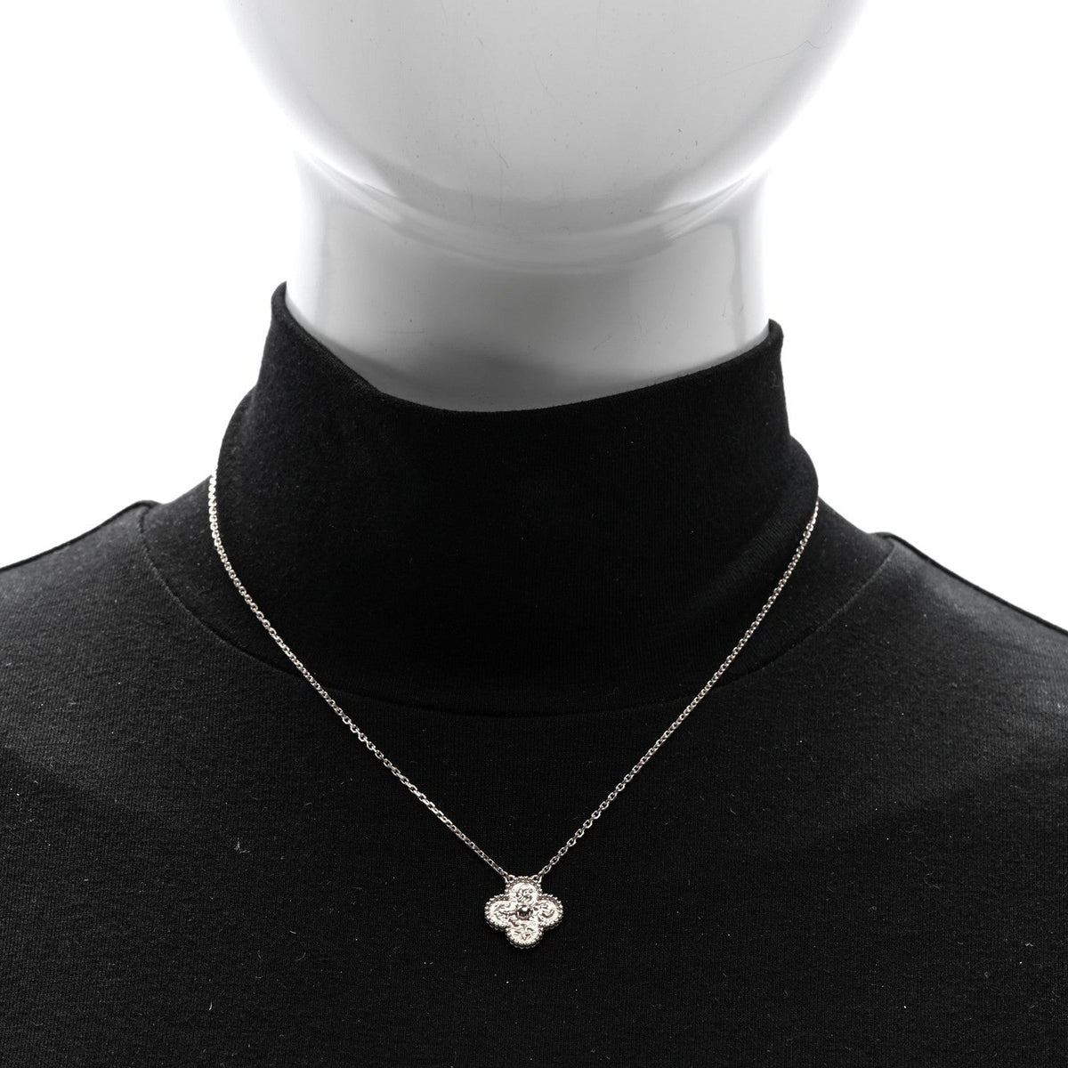 18K Rose Gold Vintage Alhambra Pendant Necklace