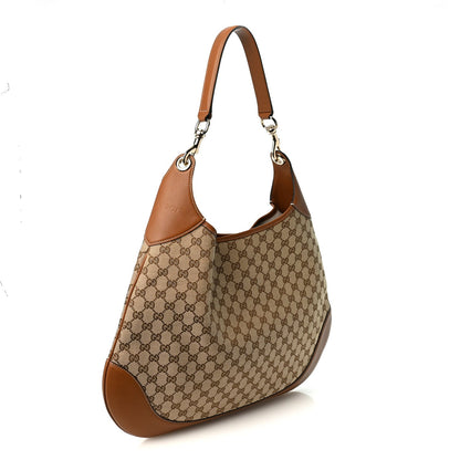 Maxi Shoulder Bag