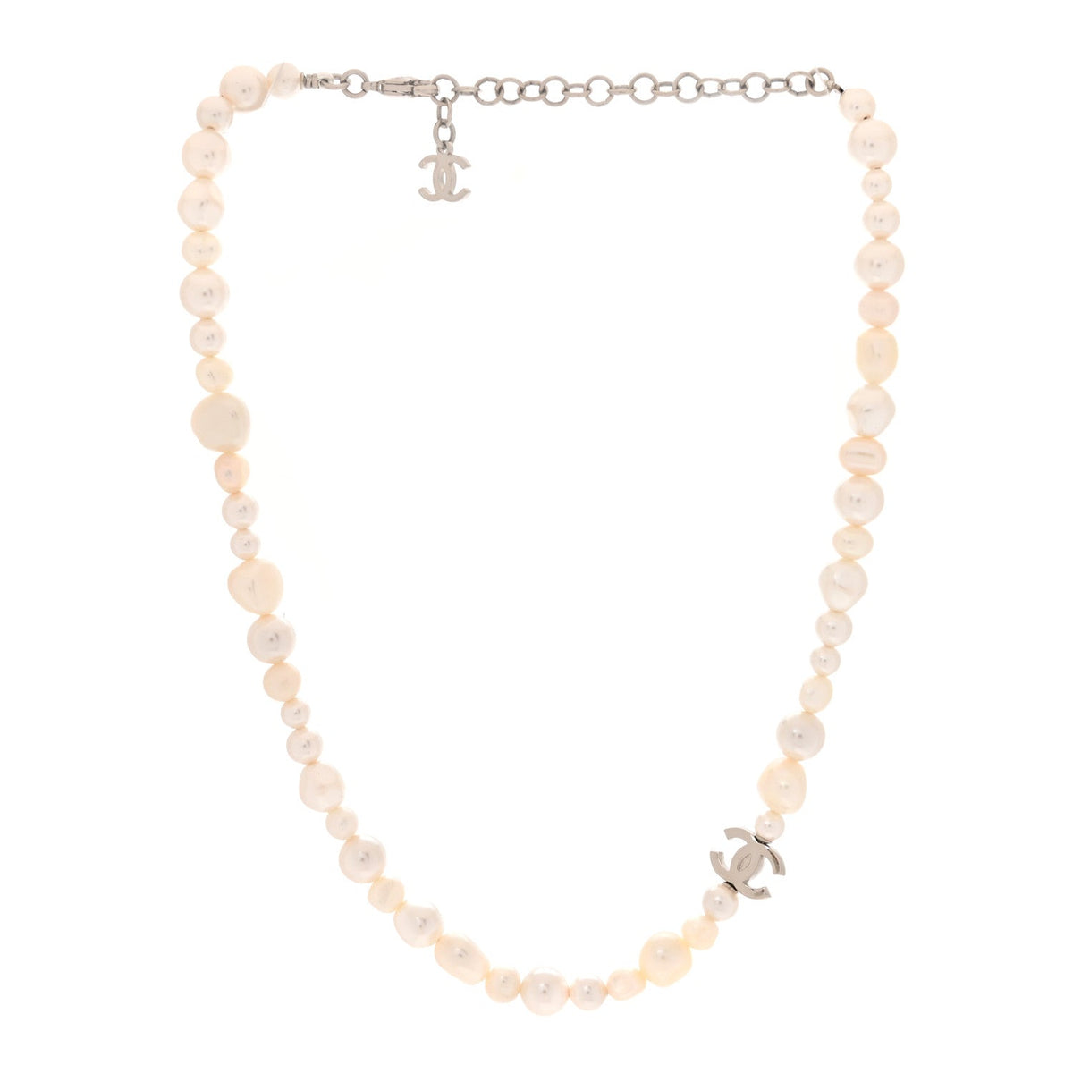 Pearl CC Short Necklace Silver