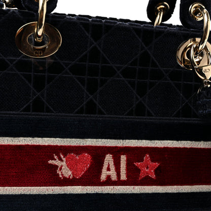 Medium Handbag