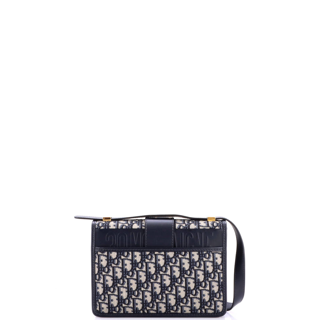 30 Montaigne Flap Bag Oblique Canvas