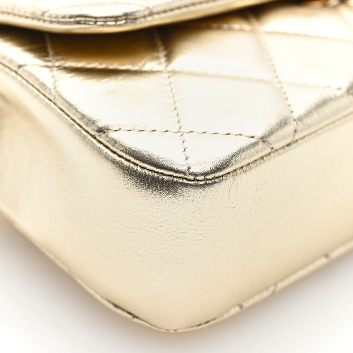 Chanel Metallic Lambskin Quilted Flap Phone Holder With Chain Gold