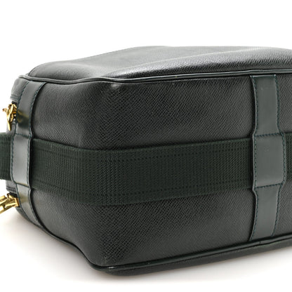 Taiga Reporter Messenger Epicea Handbag