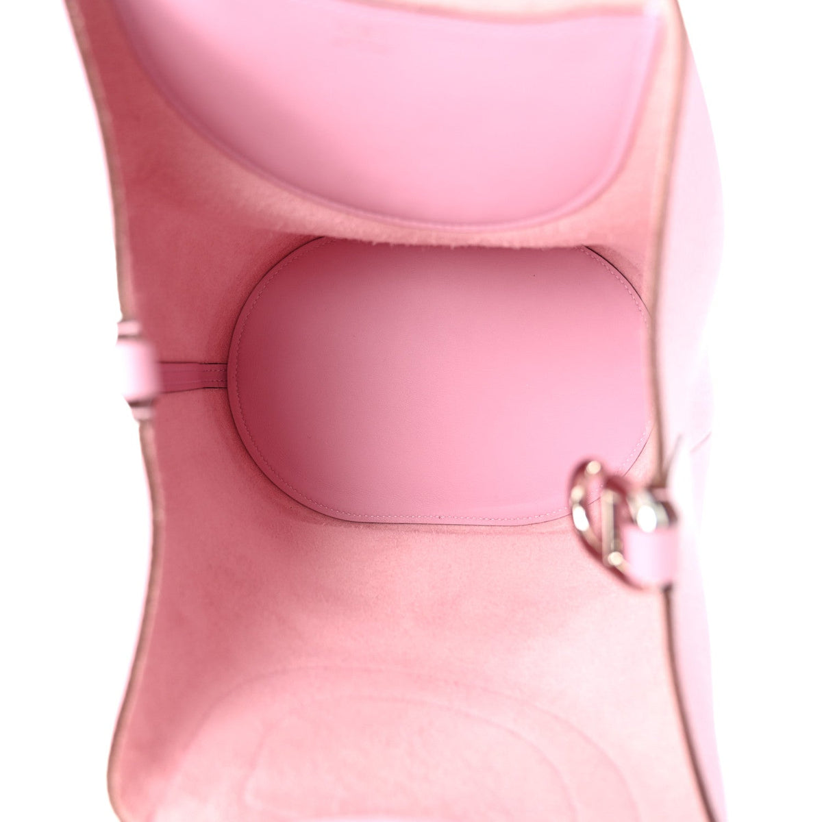 Taurillon Clemence Swift In-The-Loop 23 Handbag
