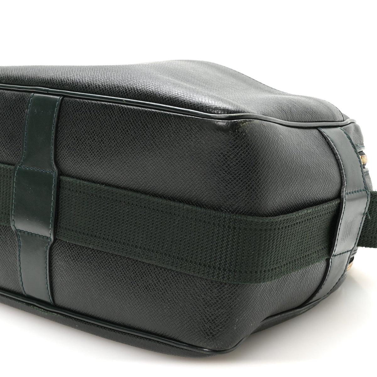 Taiga Reporter Messenger Epicea Handbag