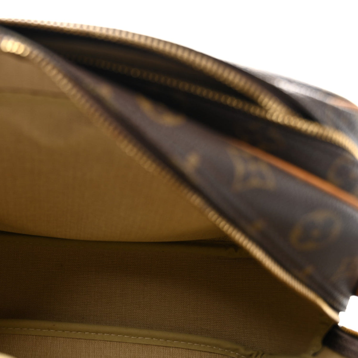 Monogram Reporter Pm Handbag
