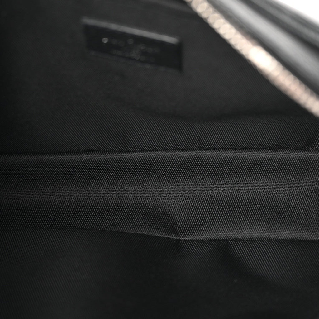 Louis Vuitton Taiga Monogram Eclipse Outdoor Messenger Black