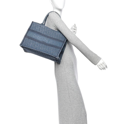 Medium Tote Bag