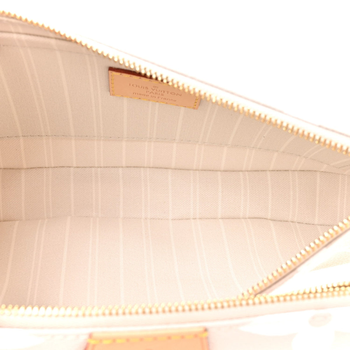 Louis Vuitton Monogram Giant Multi Pochette Accessoires Brume