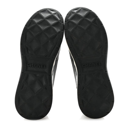 Chanel Velvet Calfskin Mixed Fibers Men's CC Sneakers 41 Black