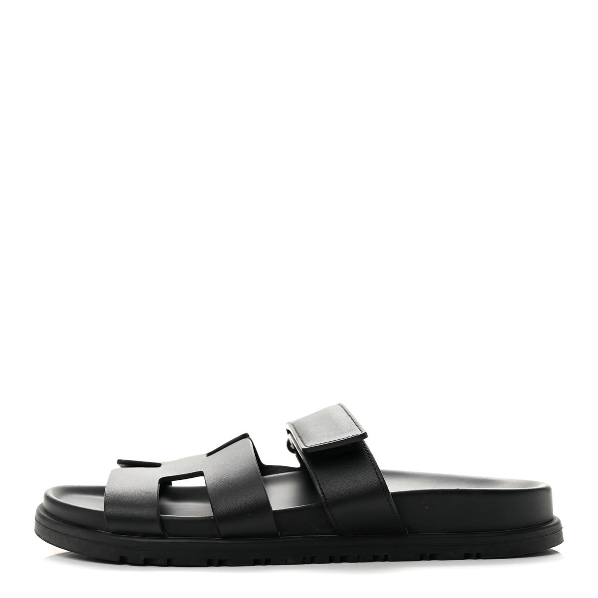 Calfskin Chypre Sandals Black