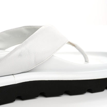 Louis Vuitton Calfskin Women's Logo Studded Pillow Flat Sandals 35 White