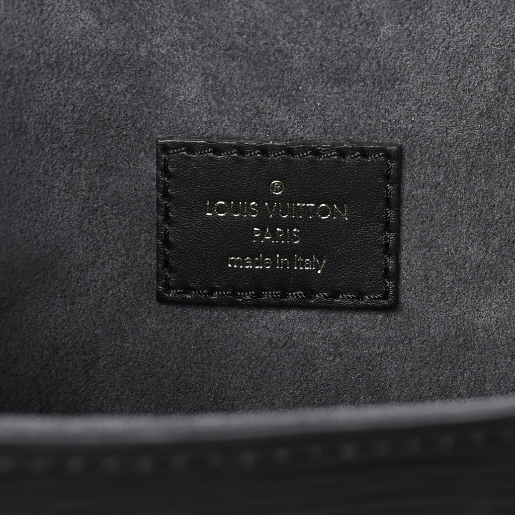 Louis Vuitton Epi Saumur BB Shoulder Bag Black