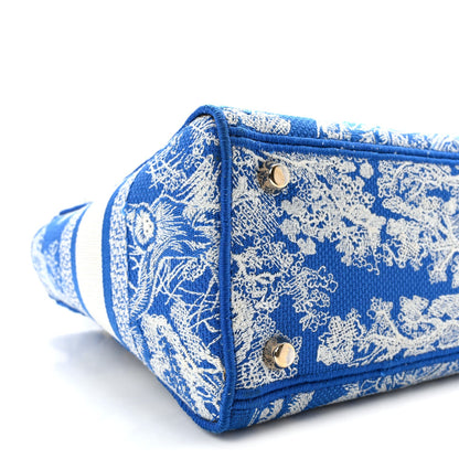 Medium Canvas Handbag