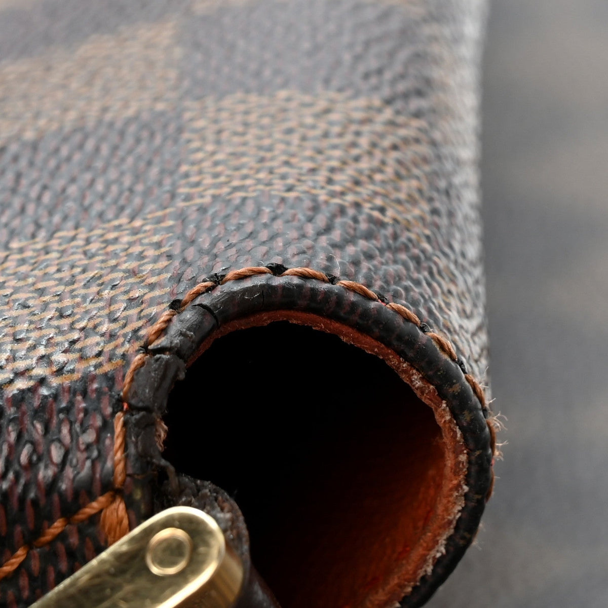 Damier Ebene Musette Gm Handbag
