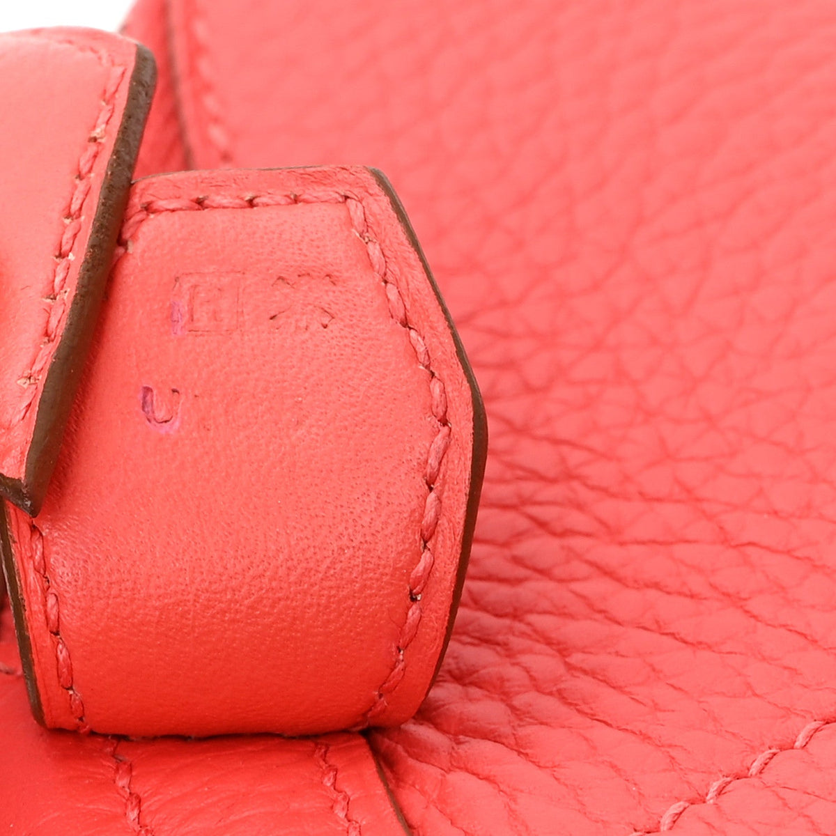 Taurillon Clemence Bolide 35 Rouge Pivoi Handbag