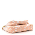 Louis Vuitton Monogram Giant Multi Pochette Accessoires Brume