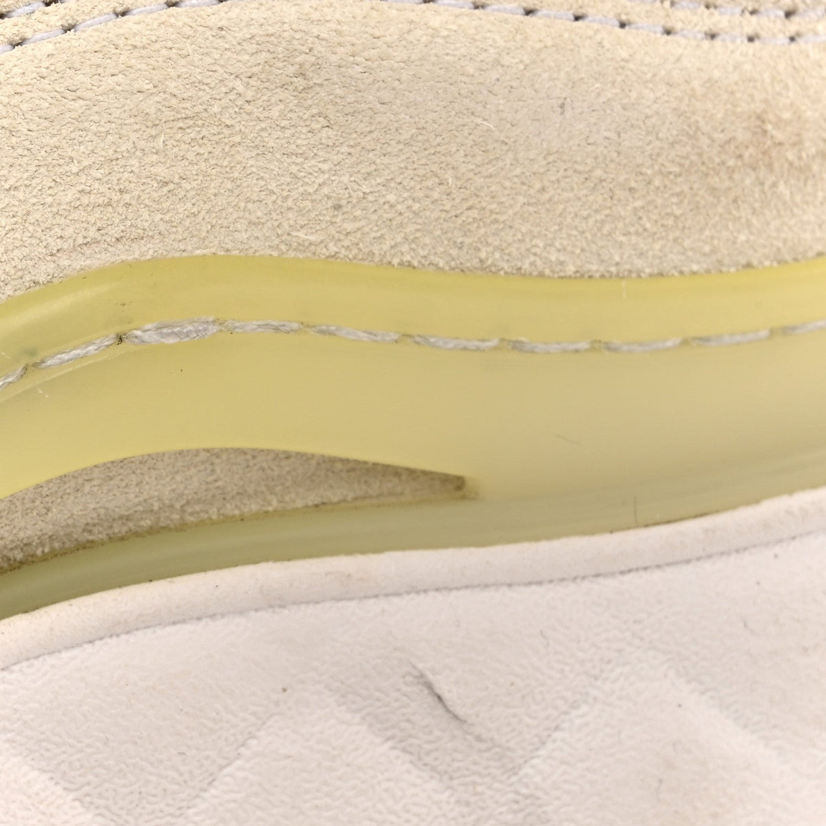 Chanel Velvet Calfskin Mixed Fibers CC Women's Sneakers Ivory Black