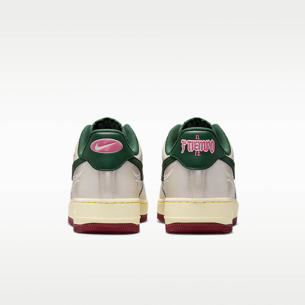 Air Force 1 '07 LV8 Shoes