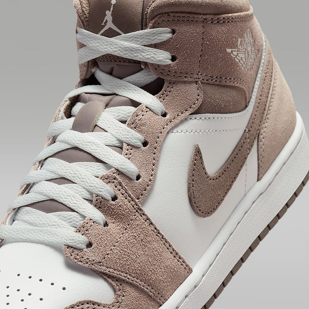 Air 1 Mid Shoes