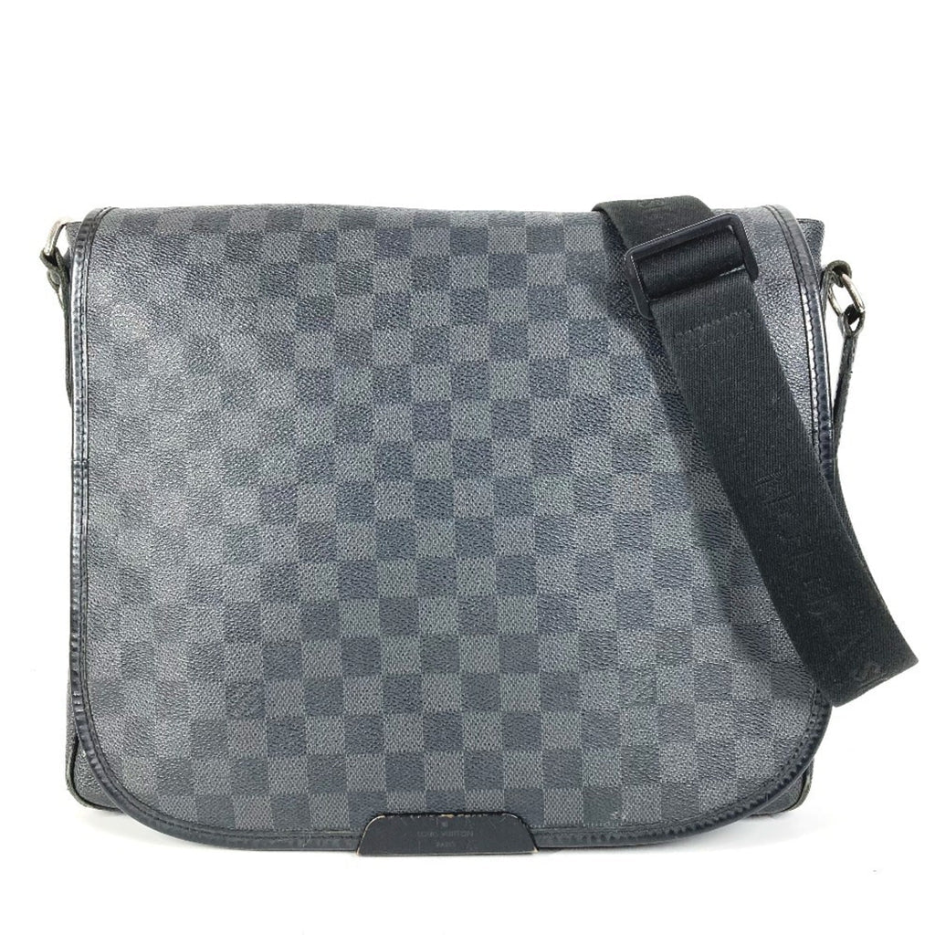 Daniel Messenger Bag Damier Graphite MM