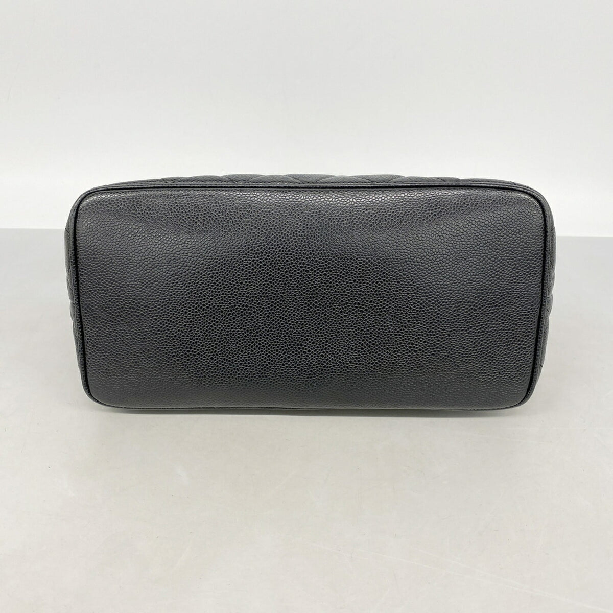 Medallion Tote Quilted Caviar