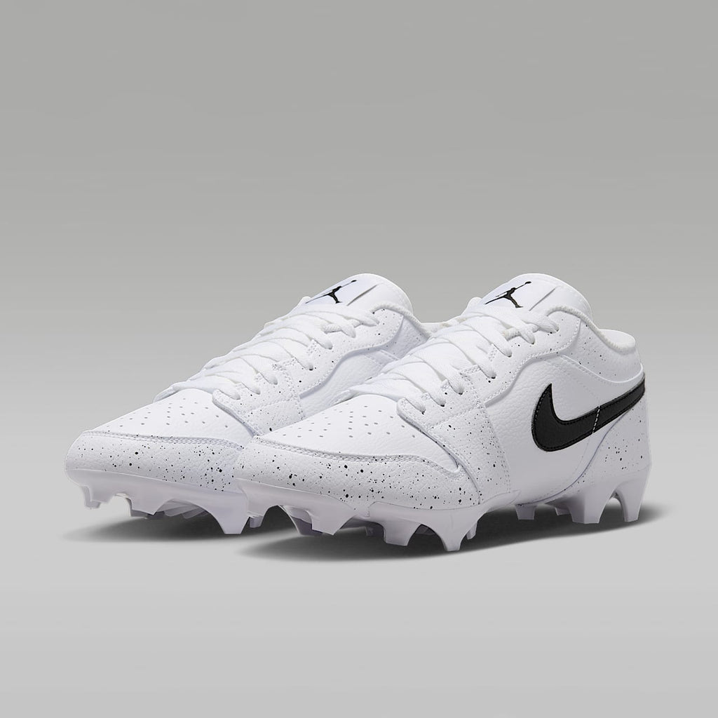 1 Low TD Football Cleats