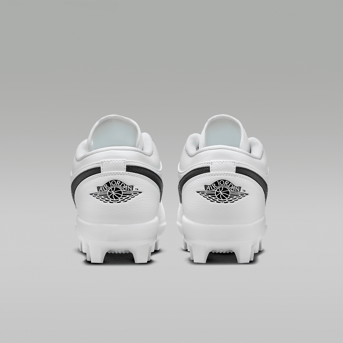 1 Retro MCS Low Baseball Cleats Sneakers
