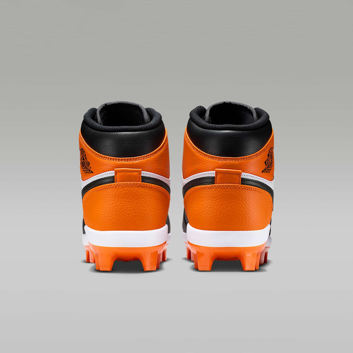 1 Retro MCS SE Baseball Cleats Sneakers