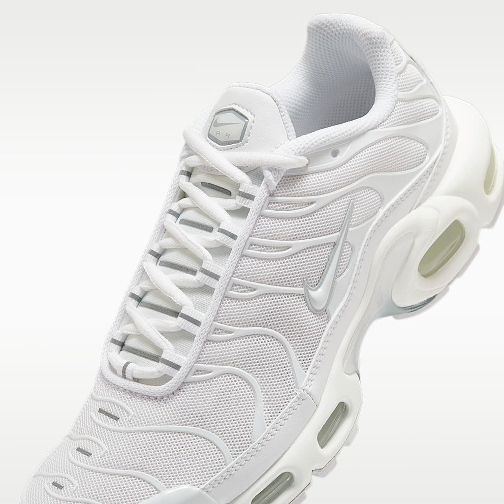 Nike Air Max Plus Women's Shoes DM2362-100