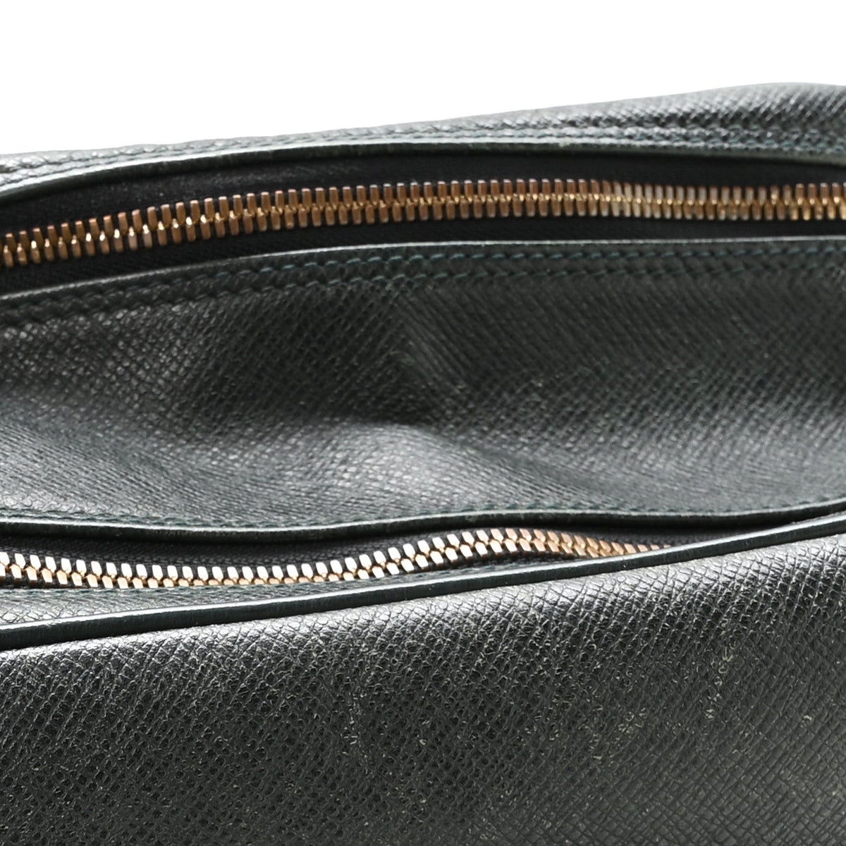 Taiga Reporter Messenger Epicea Handbag