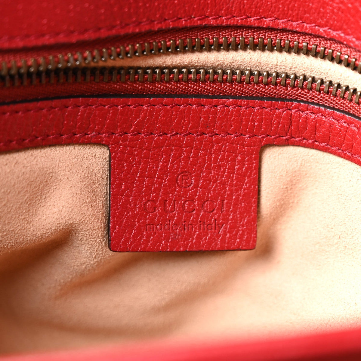 Medium Shoulder Bag