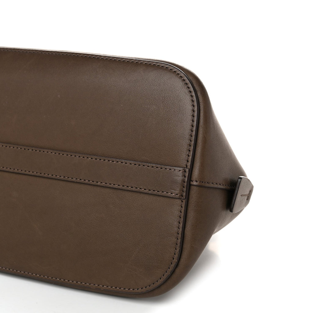 The Row Saddle Calfskin Medium Devon Bag Davy's Grey