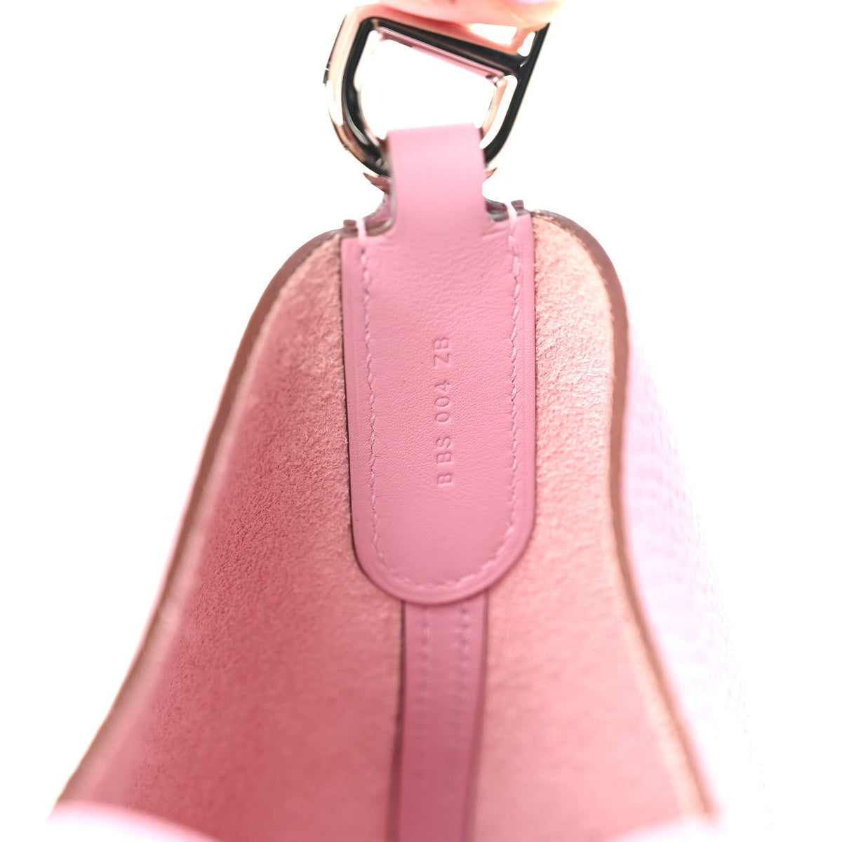 Taurillon Clemence Swift In-The-Loop 23 Handbag
