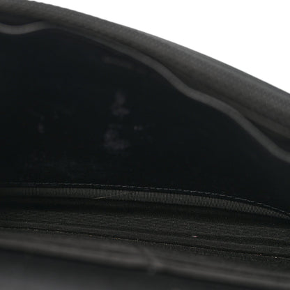 Caviar Wallet Bag