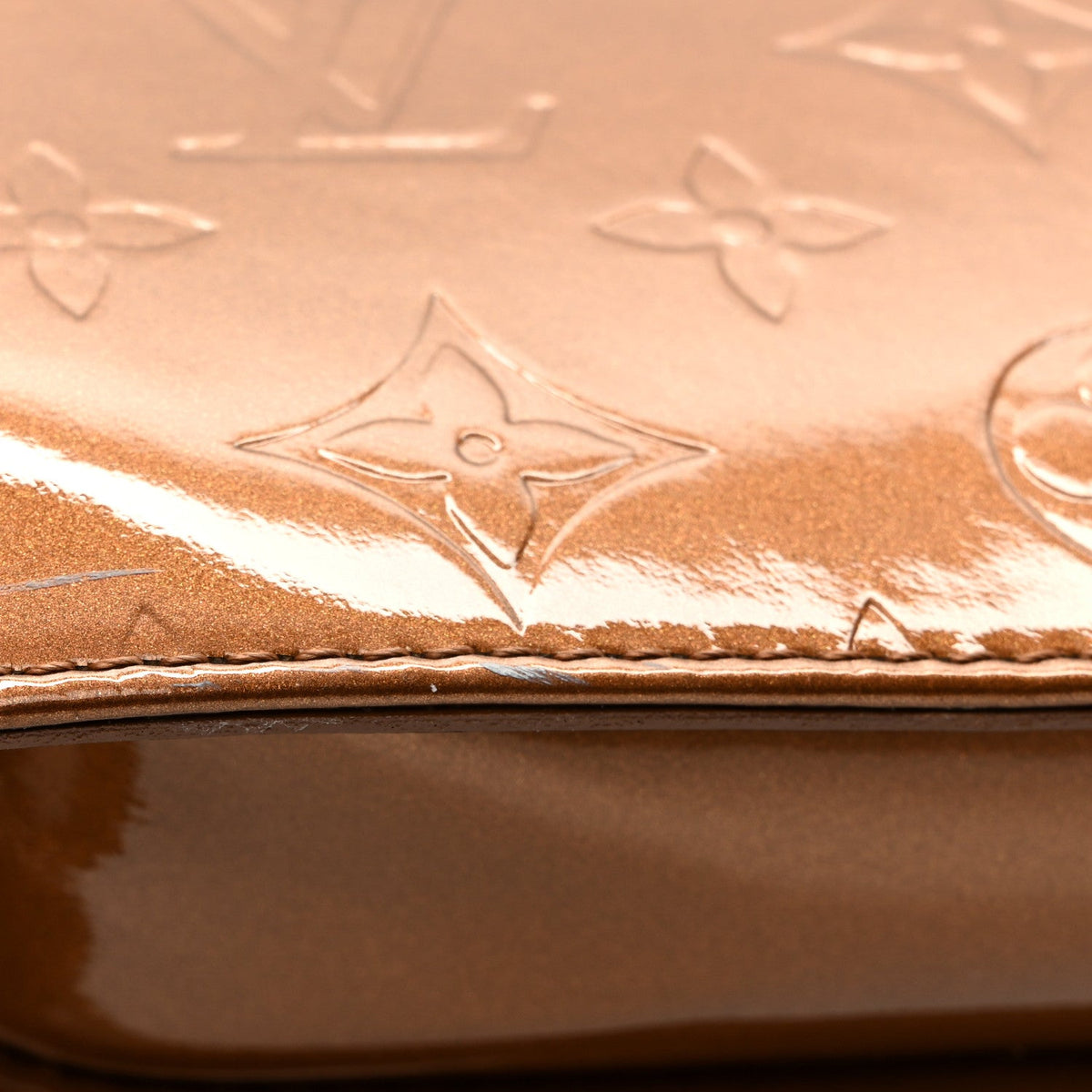 Vernis Mott Bronze Handbag