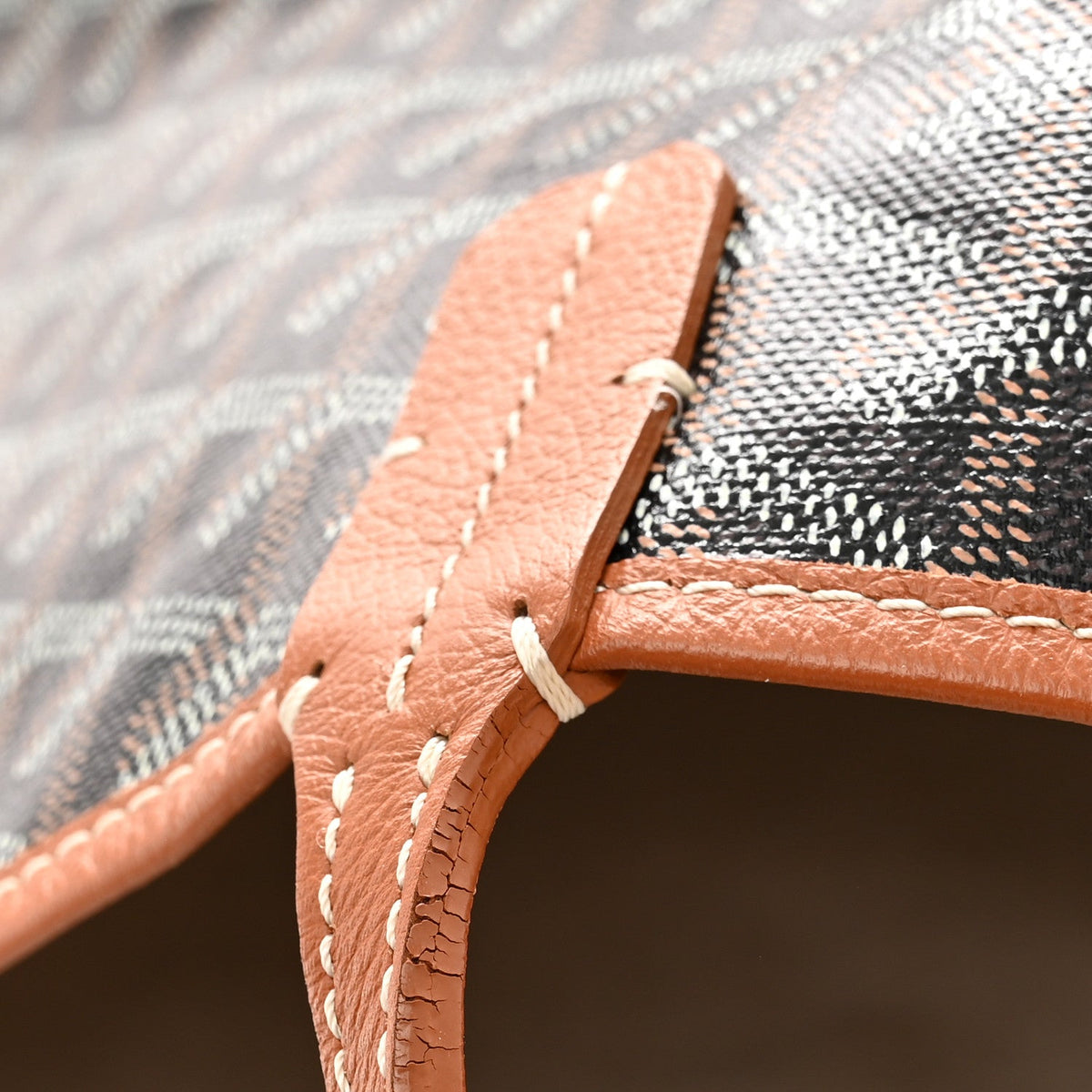 Goyard Goyardine Saint Louis PM Tote Bag Black Gold