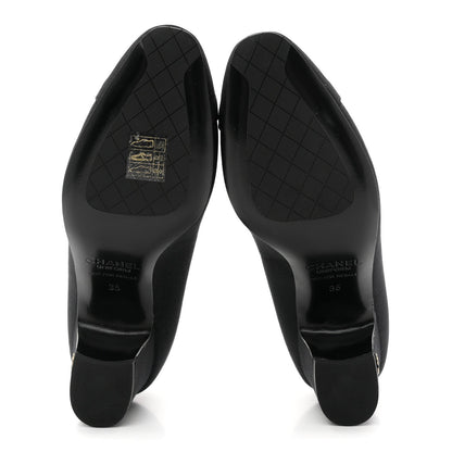 Chanel Grosgrain Women's Cap Toe CC Uniform Pumps 35 Black