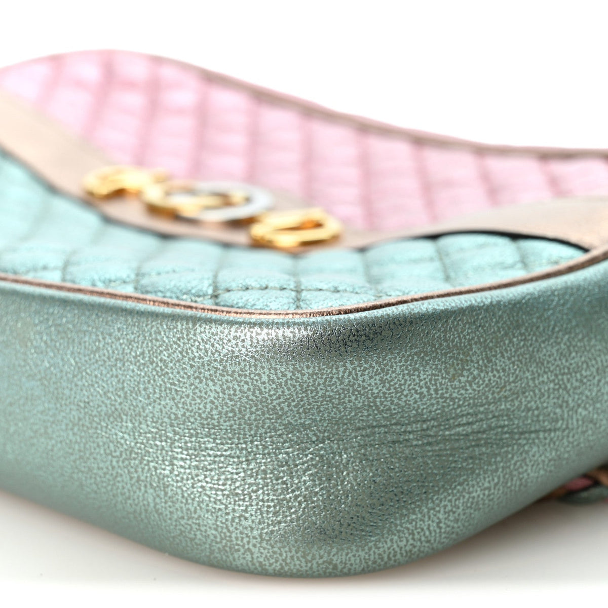 Gucci Laminated Nappa Trapuntata Small Zumi Shoulder Bag Rosa Lago Rame