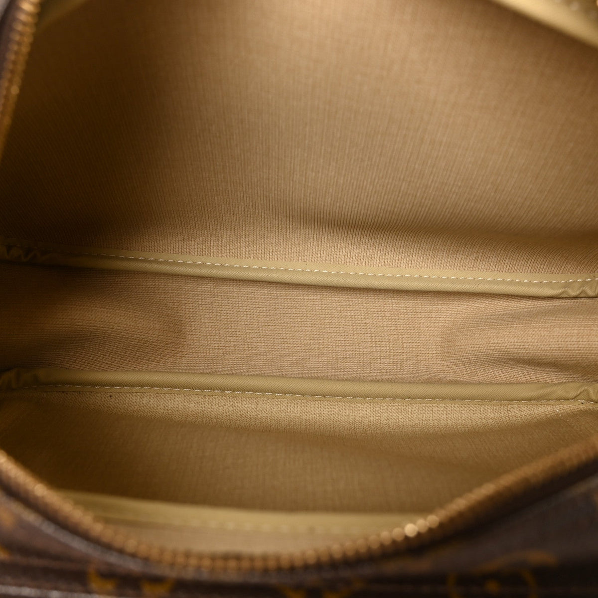 Monogram Reporter Pm Handbag