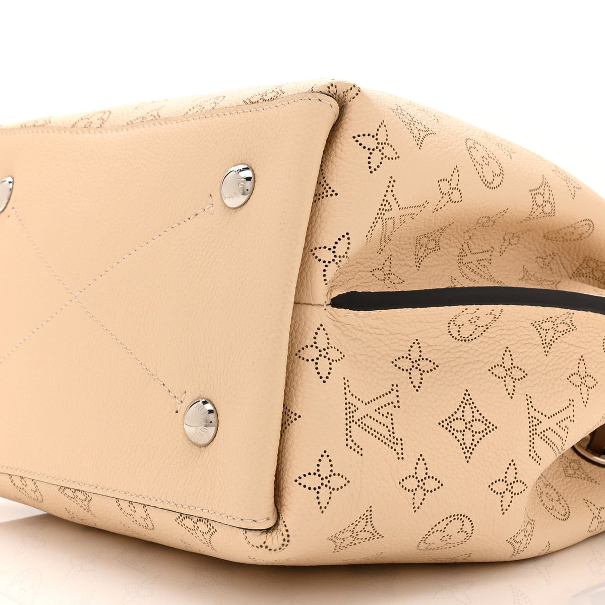 Mahina Muria Creme Handbag