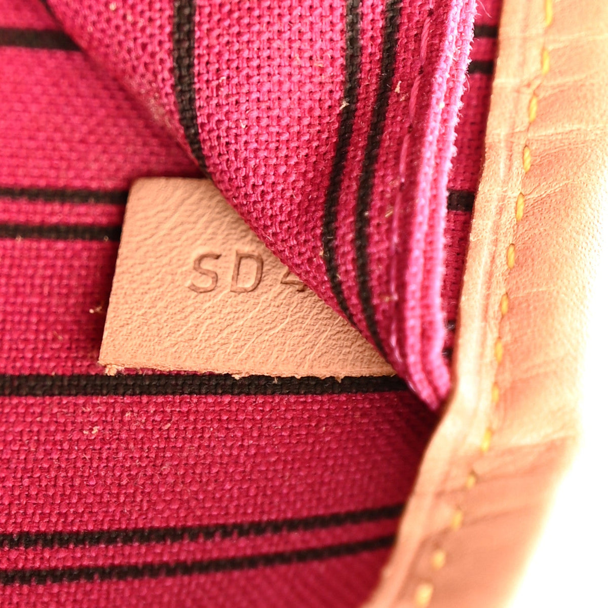Monogram Neo Neverfull Gm Pivoine Handbag