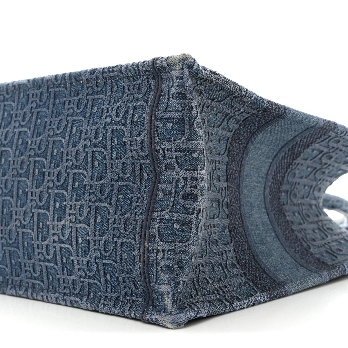 Medium Tote Bag