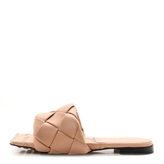 Bottega Veneta Nappa Maxi Intrecciato Lido Women's Flat Sandals Tan