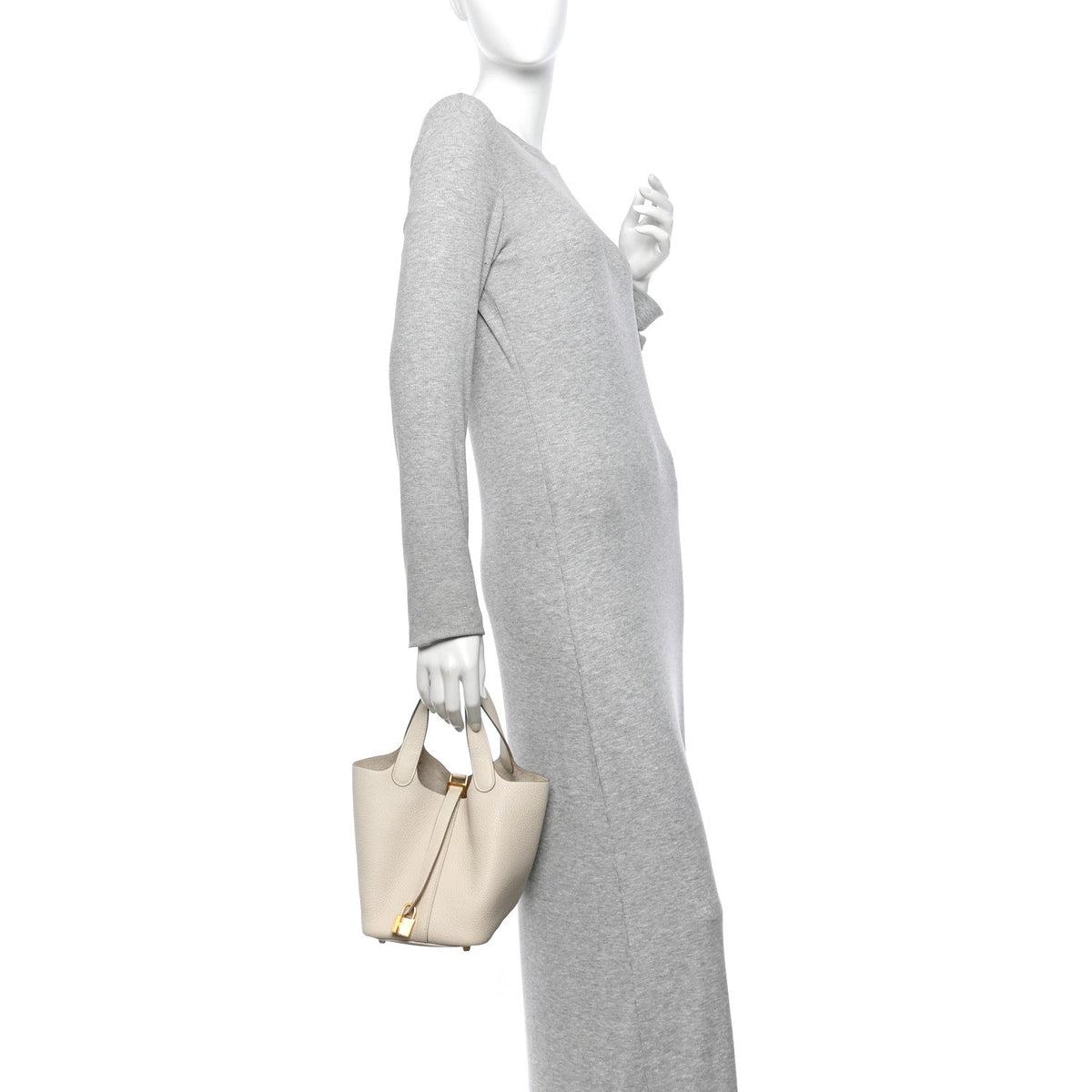 Taurillon Clemence Picotin Lock 18 Pm Cr Handbag